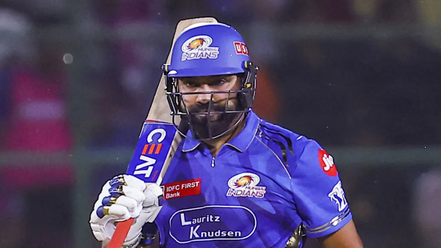 IPL 2025: एक सेकेंड से बचे रोहित शर्मा, फिर ठोका तूफानी अर्धशतक; बनाए 6000 रन और तोड़ा विराट कोहली जैसा रिकॉर्ड