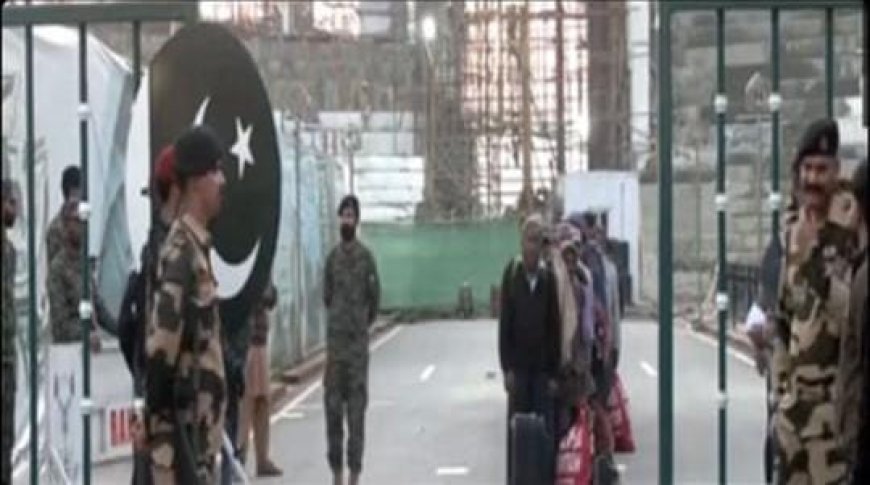 Gujrat Crime : राजकोट में बरसों से छिपे थे पाकिस्तानी नागरिक, नाबालिग पोते समेत हिरासत में