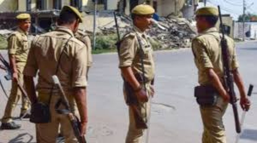 गाजियाबाद के शिक्षण संस्थान में छात्रा को नहाते देख रहा था माली, पुलिस ने किया गिरफ्तार