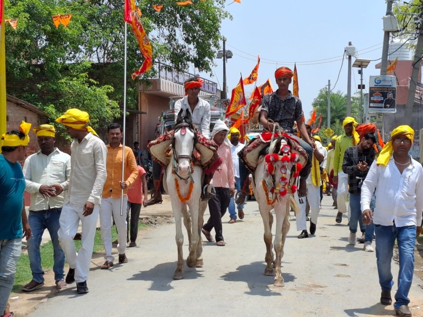 भव्य कलश यात्रा में गूंजे जय श्रीराम के नारे, श्रद्धालुओं में दिखा अद्भुत उत्साह