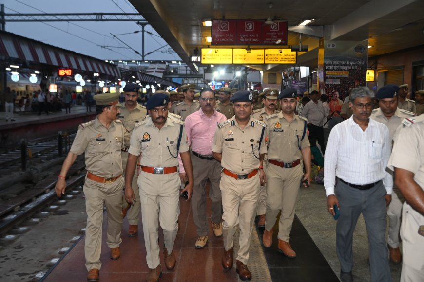 वाराणसी में संवेदनशील स्थलों पर चला पुलिस का सघन चेकिंग अभियान, डॉग स्क्वाड के साथ डॉ. एस. चन्नप्पा ने किया निरीक्षण