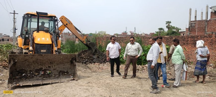 चंदौली: अलीनगर में सरकारी तालाब पर अतिक्रमण ध्वस्त, मचा हड़कंप