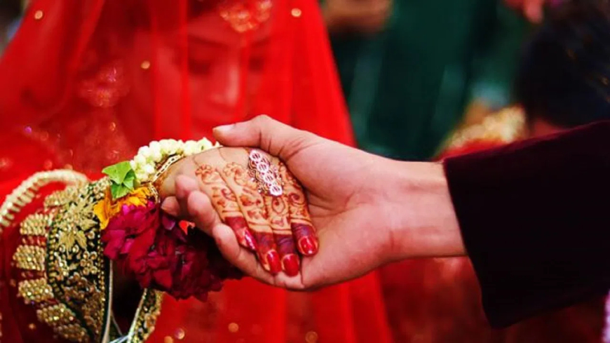भाई से अवैध संबंध, पति से मारपीट; ससुराल में दुल्हन ने किया ऐसा कांड…. थाने पहुंचा केस