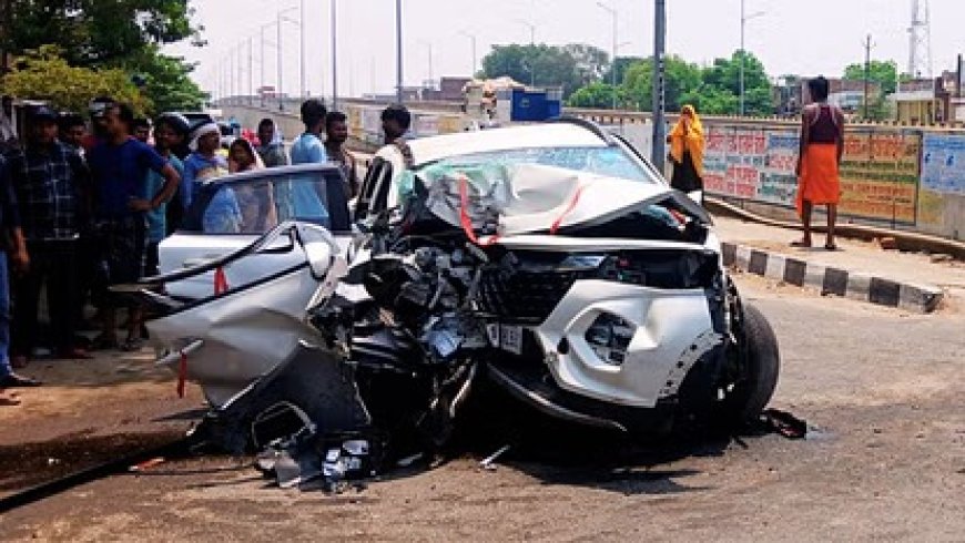 UP Accident News : वाराणसी में दर्दनाक हादसा: डिवाइडर से टकराकर 50 मीटर घसीटती कार, BSF जवान सहित तीन की मौत, एक गंभीर