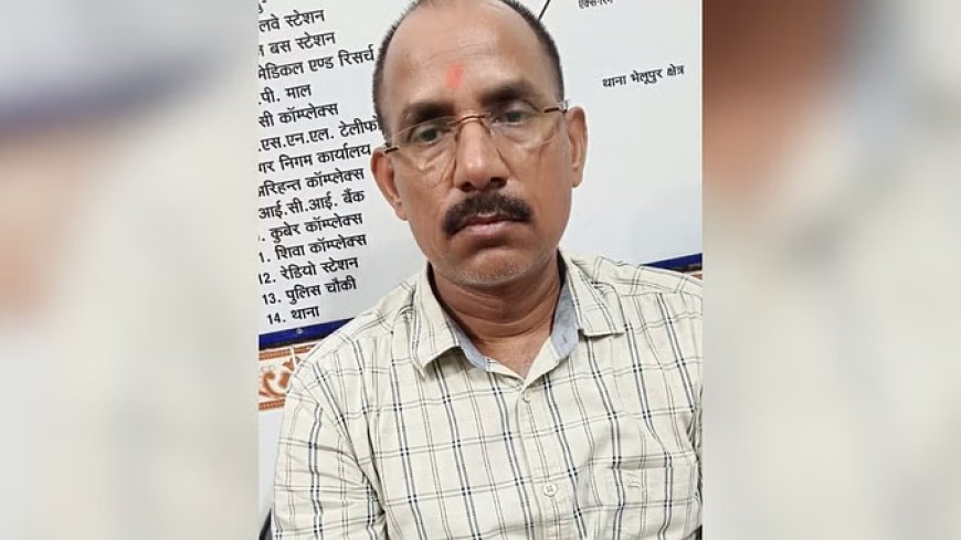 Varanasi News : नगर निगम में घूसखोर लिपिक का कारनामा: करोड़ों की संपत्ति का खुलासा, एंटी करप्शन टीम सक्रिय