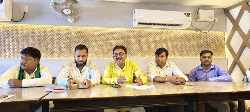UP: किसान कांग्रेस की मांग- बिजली, मत्स्य और कृषि मंत्री दें इस्तीफा, 11 साल से किसानों को नहीं मिल रहा 'कृषि का दर्जा' का लाभ