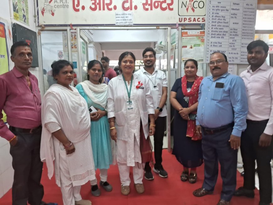 वाराणसी के दीनदयाल अस्पताल में योग दिवस पर विशेष कार्यक्रम, मरीजों ने भी किया योगाभ्यास