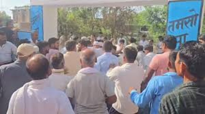 गोंडा में DM की चौपाल से पहले दो पक्षों में मारपीट, 5 के खिलाफ कार्रवाई