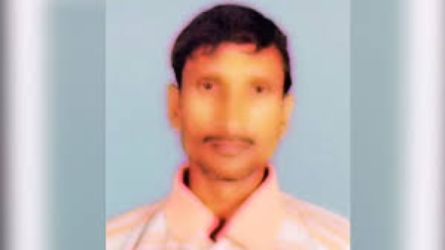 Bhadohi : निर्माणाधीन मकान की दीवार गिरी, मजदूर की मौत; पत्नी और बच्चों का रो-रोकर बुरा हाल