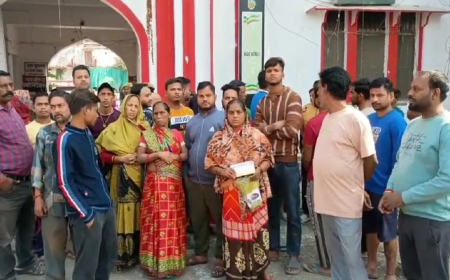 बरेली में 'मामा-भांजे की तिकड़ी' ने दिया धोखा: पैसे डबल करने के नाम पर 150 लोगों को लगाया करोड़ों का चूना, कोतवाली में हंगामा