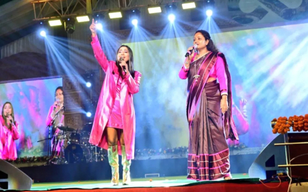 झारखंड स्थापना दिवस: CM हेमंत सोरेन की पत्नी कल्पना सोरेन बनीं 'सिंगर', शिल्पा राव के साथ गाया बॉलीवुड गाना