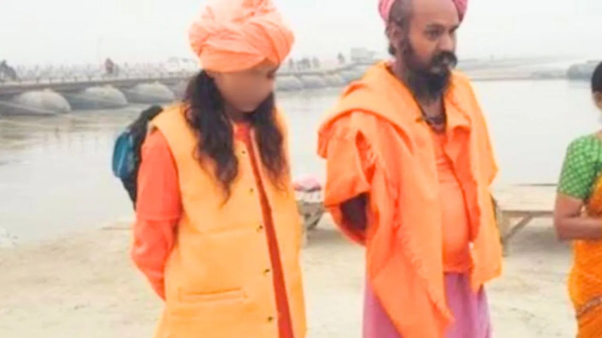 आगरा की 13 साल की बेटी 10 माह बाद घर लौटी: महाकुंभ में साध्वी बनने की जिद, परिवार को मांगनी पड़ी थी पुलिस मदद