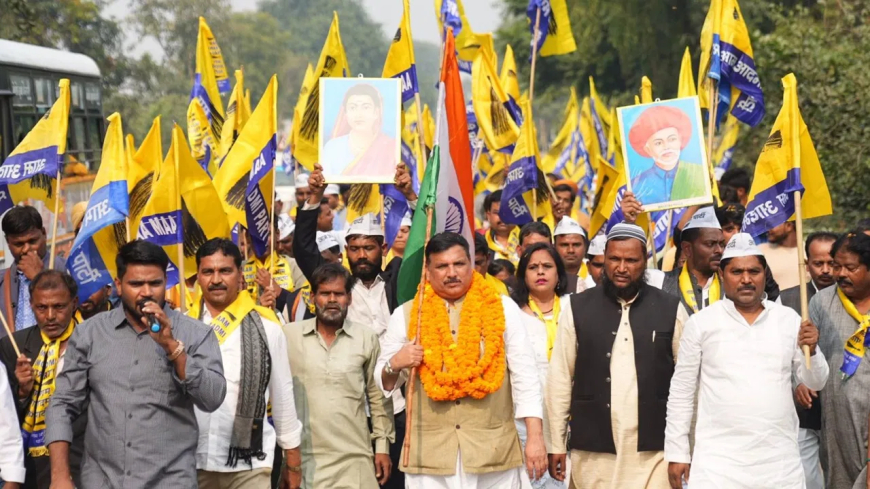 यूपी सबसे ज्यादा बेरोजगारों वाला राज्य... 'रोज़गार दो' पदयात्रा में संजय सिंह का भाजपा सरकार पर बड़ा हमला, कहा- जातीय भेदभाव प्रगति में बाधा