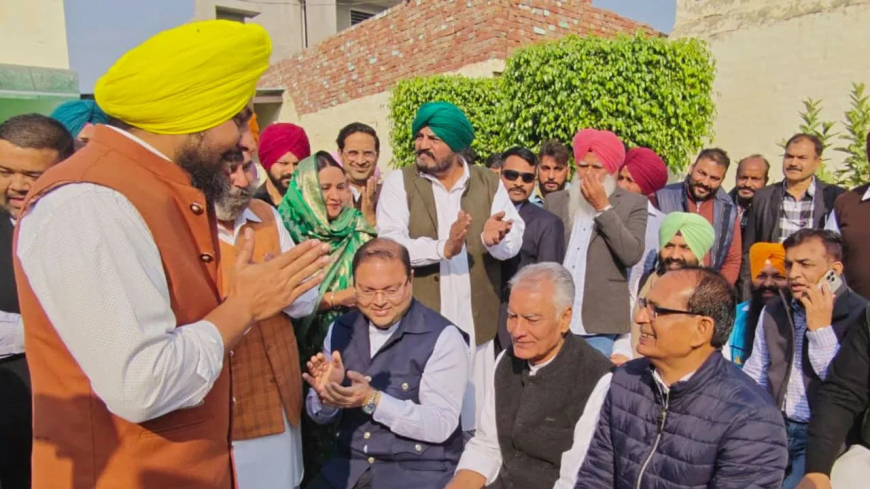 पराली मैनेजमेंट मोगा रंसीह कलां: केंद्रीय कृषि मंत्री शिवराज सिंह चौहान पंजाब पहुंचे, 'जीरो बर्निंग' वाले रंसीह कलां गांव में देखा पराली मैनेजमेंट मॉडल