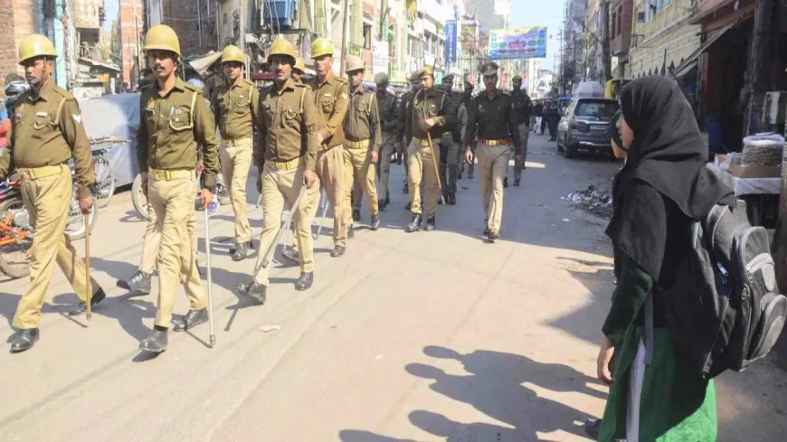 हल्द्वानी बनभूलपुरा अतिक्रमण विवाद: रेलवे की 29 एकड़ जमीन, 50000 परिवार… कोर्ट की सुनवाई से पहले हल्द्वानी शहर छावनी में तब्दील