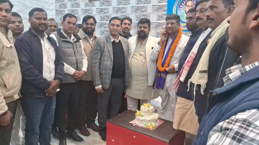 जय भीम: बाबा साहब के सुपौत्र भीमराव यशवंत राव अम्बेडकर ने किया 'अम्बेडकर शक्ति युवा संगठन' के कार्यालय का भव्य उद्घाटन