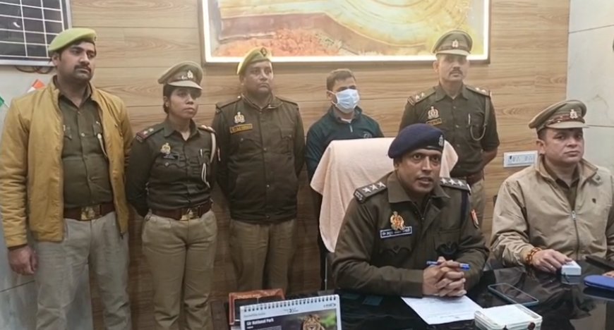 Varanasi News: चौक पुलिस की बड़ी सफलता; दुकान में चोरी के बाद आग लगाने वाला अभियुक्त चंदौली से गिरफ्तार, नकदी बरामद
