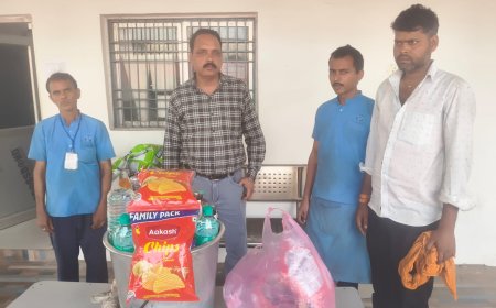 वाराणसी मंडल में अवैध वेंडिंग और अनधिकृत पानी बिक्री के खिलाफ रेलवे का सख्त अभियान, कई लोग पकड़े गए