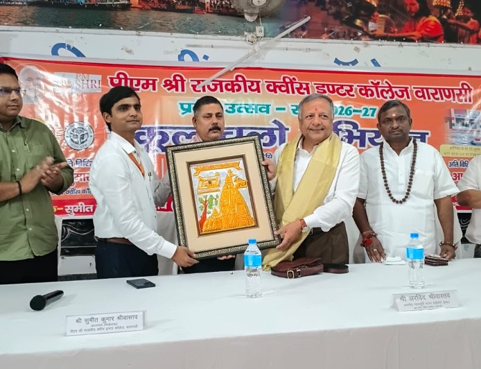 क्वींस कॉलेज में सम्पन्न हुआ प्रवेश उत्सव, पूर्व छात्र न्यायमूर्ति अरविंद श्रीवास्तव ने मुख्य अतिथि के रूप में बच्चों को किया प्रेरित