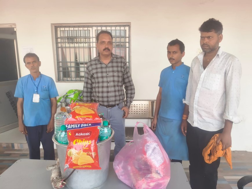 वाराणसी मंडल में अवैध वेंडिंग और अनधिकृत पानी बिक्री के खिलाफ रेलवे का सख्त अभियान, कई लोग पकड़े गए