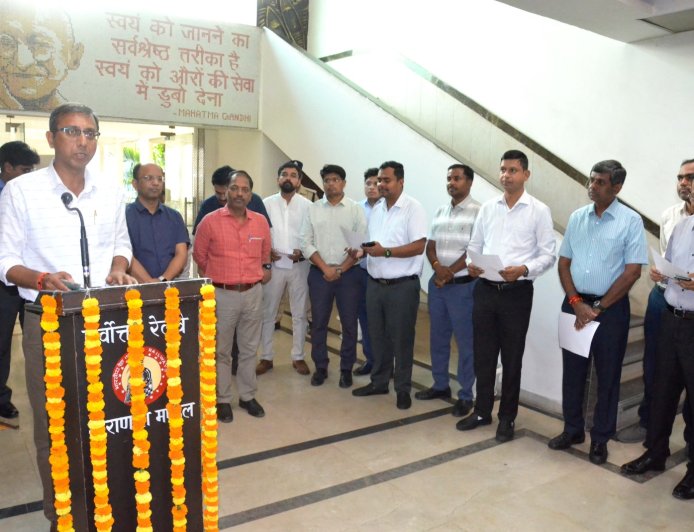 विश्व पर्यावरण दिवस के उपलक्ष्य में वाराणसी मंडल में ‘‘पर्यावरण संरक्षण अभियान’’ का शुभारम्भ